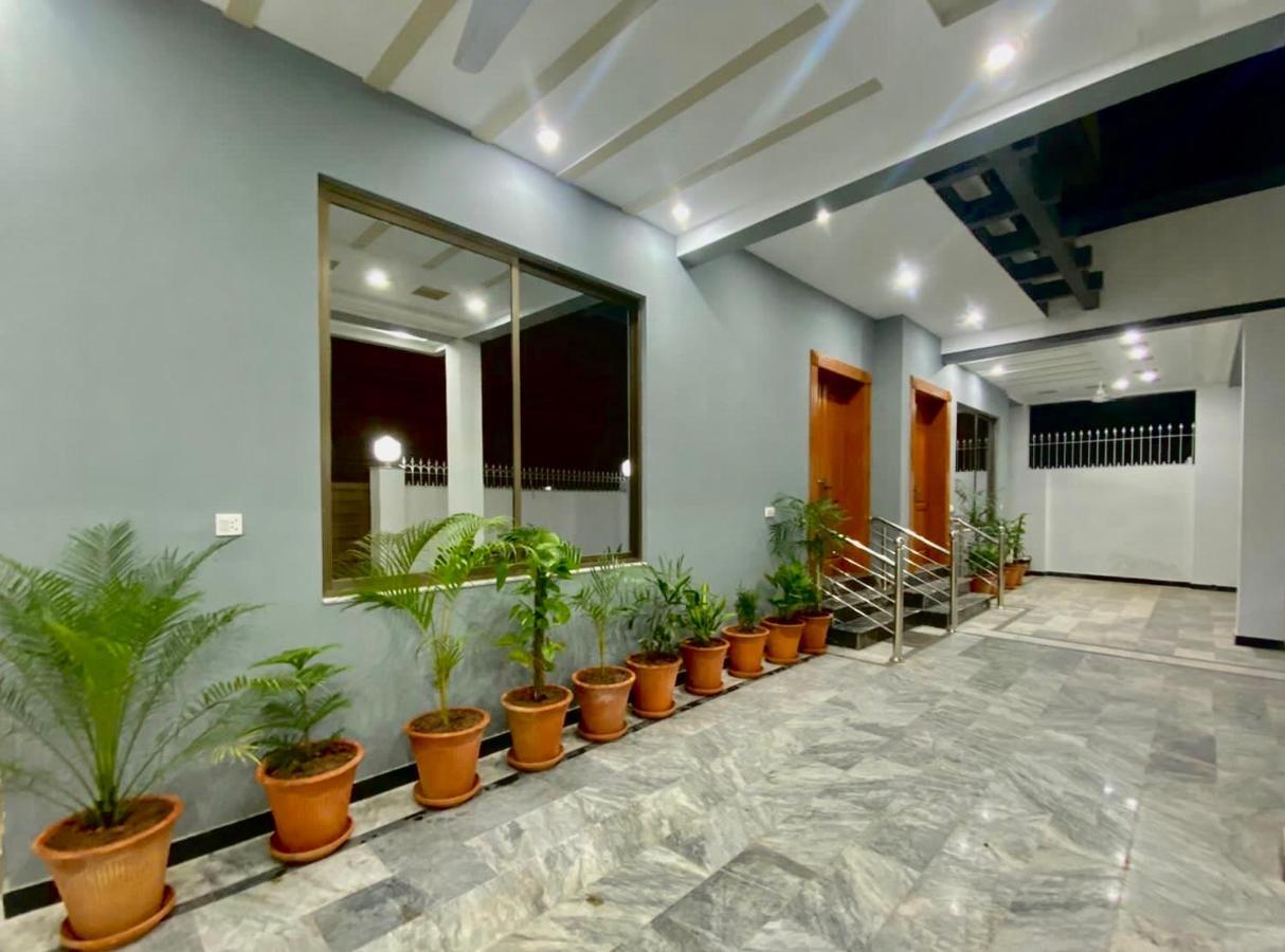Homey Islamabad Exterior photo